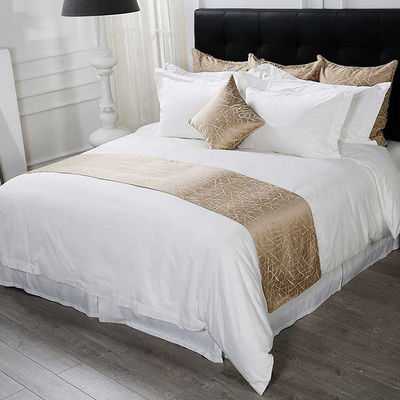 Diseños aleatorios colchas confortable cama de hotel ropa de cama con 40 cuenta de tejido de algodón