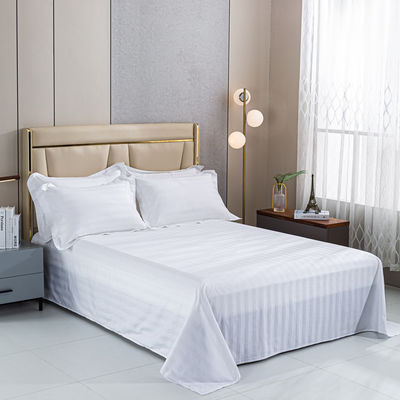 Kit de bodas de cuatro piezas con ropa de cama de lujo de hotel para todas las estaciones con cuidado fácil y los mejores precios