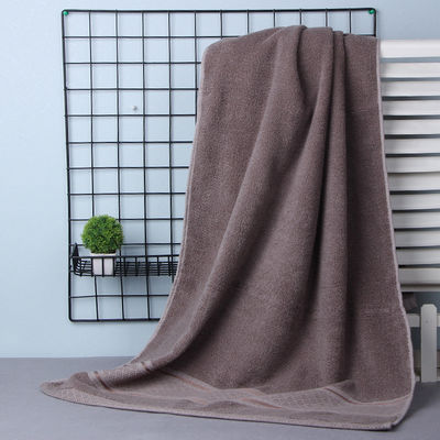Rollo de toallas de algodón orgánico suave y lujoso para una experiencia de baño cómoda