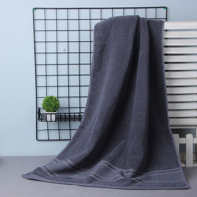 Rollo de toallas de algodón orgánico suave y lujoso para una experiencia de baño cómoda