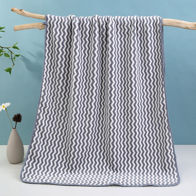 70 * 140cm Unisex Toallas de baño de secado rápido Conjunto internacional de patrón floral suave sin lino