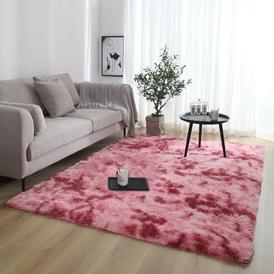 Fabricado con 450g de poliéster para su decoración