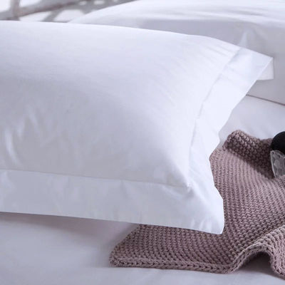 Cubierta de edredón personalizada y sábanas Blanco 100% de algodón Set de ropa de cama para el confort del hotel de lujo