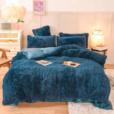 Conjunto de ropa de cama de relleno de poliéster de color sólido con cubierta de edredón de franela de hoja plana