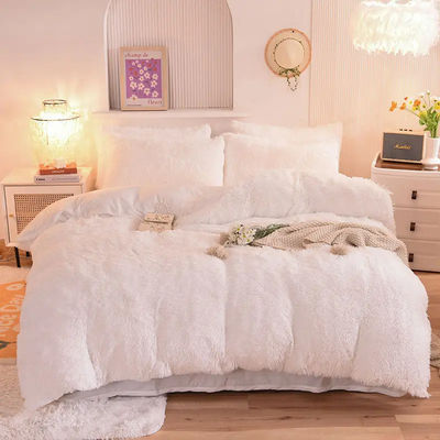 Conjunto de ropa de cama de relleno de poliéster de color sólido con cubierta de edredón de franela de hoja plana