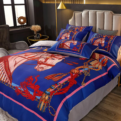 Set de ropa de cama de lujo para el hogar con cortinas a juego y cubierta de edredón personalizable