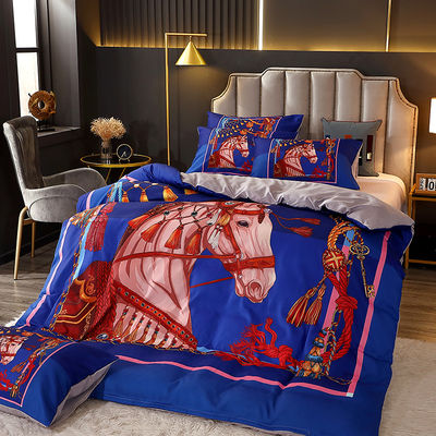 Set de ropa de cama de lujo para el hogar con cortinas a juego y cubierta de edredón personalizable