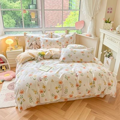 Set de cama de cuatro piezas de bodas, ropa de cama, edredón, colcha, dibujos animados, cama de algodón, sábanas de lujo.