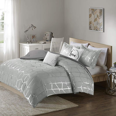 Conjunto de ropa de cama de cada día de temporada de cuatro piezas de diseño de impresión tejida para la cama de hotel