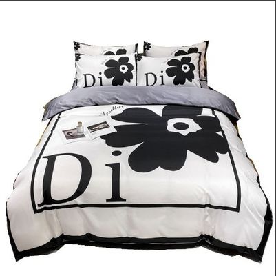 Home Textiles Set de ropa de cama de colores personalizados con sábanas ajustadas y cubierta de edredón de diseño