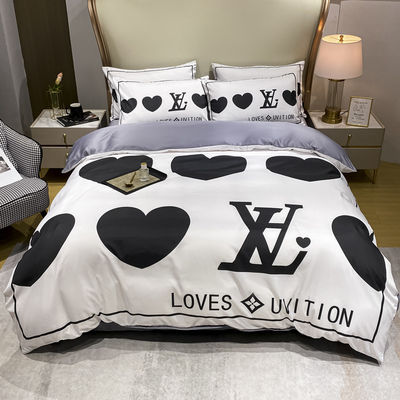 2023 Moderno de poliéster de corazón de ropa de cama Set para ropa de cama de lujo edredones de edredón