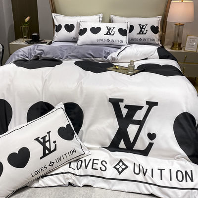 2023 Moderno de poliéster de corazón de ropa de cama Set para ropa de cama de lujo edredones de edredón