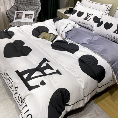 2023 Moderno de poliéster de corazón de ropa de cama Set para ropa de cama de lujo edredones de edredón