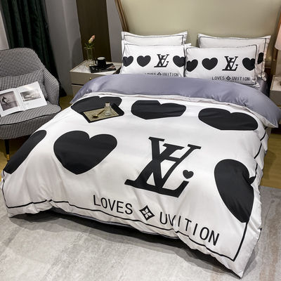 2023 Moderno de poliéster de corazón de ropa de cama Set para ropa de cama de lujo edredones de edredón