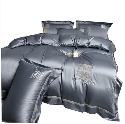 Estilo sencillo personalizado lujoso diseño de ropa de cama bordada con tamaño personalizado