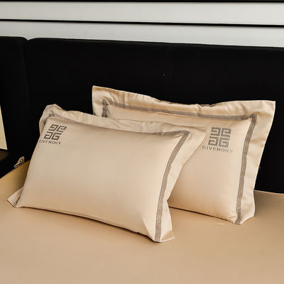 Estilo sencillo personalizado lujoso diseño de ropa de cama bordada con tamaño personalizado