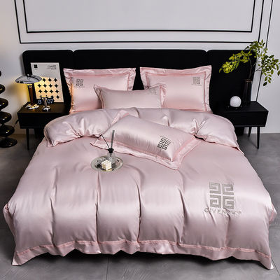 Estilo sencillo personalizado lujoso diseño de ropa de cama bordada con tamaño personalizado