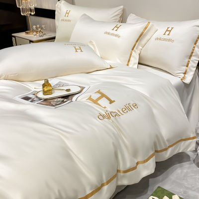 Conjuntos de hojas de bordado de seda lavadas personalizadas para ropa de cama de seda de satén de lujo ADS04