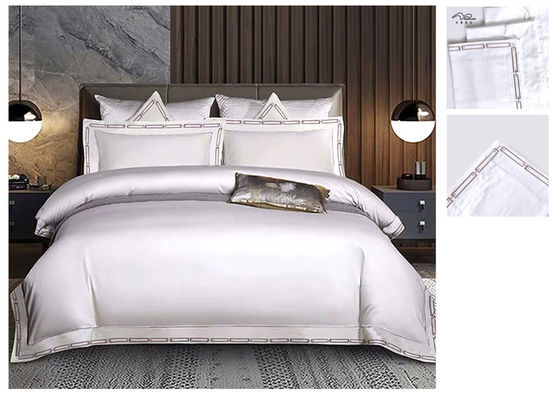 4 piezas de lujo diseños de ropa de cama impresa conjunto de ropa de cama de boda Tipo de la boda Kit de cuatro piezas