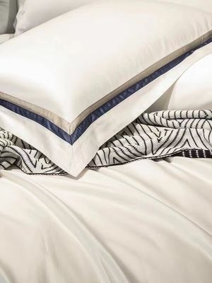 Personaliza tu hogar con el set de seis piezas de algodón puro de Mercury de color lujoso y sólido