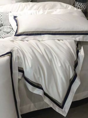 Personaliza tu hogar con el set de seis piezas de algodón puro de Mercury de color lujoso y sólido