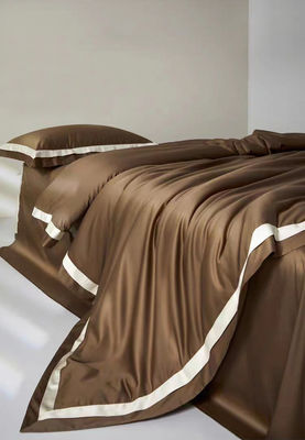 Elegante Kit de Cuatro Piezas de Boda 400TC Set de ropa de cama con sábana de abrigo y cubierta de manta