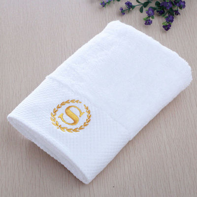 Custom Logo Hotel Towel Set Broad Stripe Coral Velvet 35*75cm 70*140cm Suave Absorbente También puede ser usado para el baño.