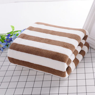 Conjunto de toallas para la cara de coral de terciopelo de banda ancha 35*75cm 70*140cm Conjunto de toallas absorbentes de microfibra
