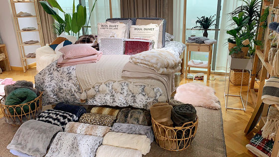 Elegante Super suave teñido de lana polar de color sólido moderno lanzar manta para ropa de cama