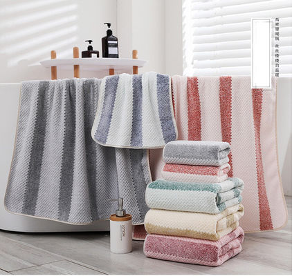 Set de toallas de baño de lujo con tela de microfibra de limpieza multipropósito y piezas importadas