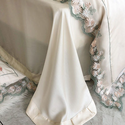 Todo el tiempo de seda blanca Queen King Size Set de ropa de cama con bordado a mano