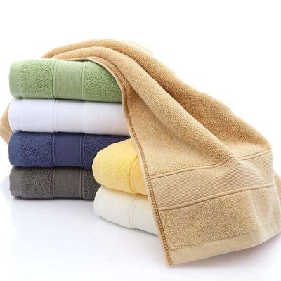 Experimenta una comodidad inigualable con nuestro conjunto de toallas de baño de algodón 100% suave y absorbente