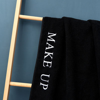 Modelo de bordado personalizado 100% de algodón Toallas de baño en color negro con logotipo