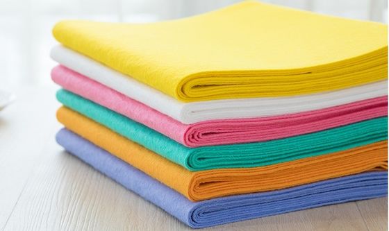 Limpia tu cocina sin esfuerzo con una toalla de secado naranja súper absorbente sostenible