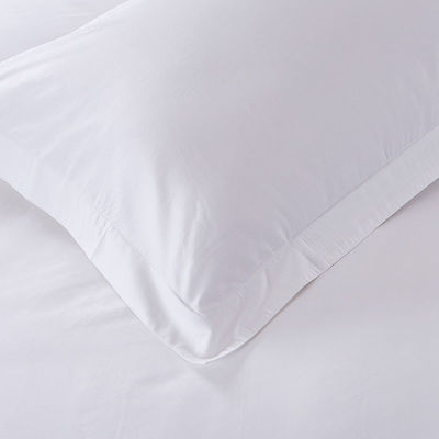 300TC Satin Blanco King Size Hotel Cubierta de edredón Cubierta plana con patrón sólido