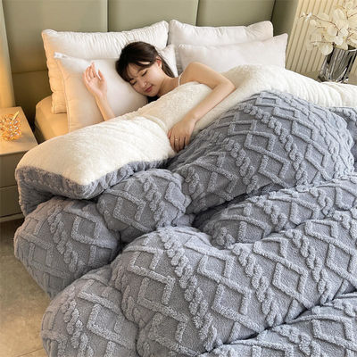 Cubierta de edredón textil para el hogar para todas las temporadas Cubierta de edredón cálida de tafetá con edredón
