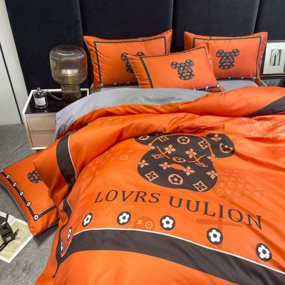 100% de poliéster de bodas de cuatro piezas Kit de ropa de cama para hotel y hogar
